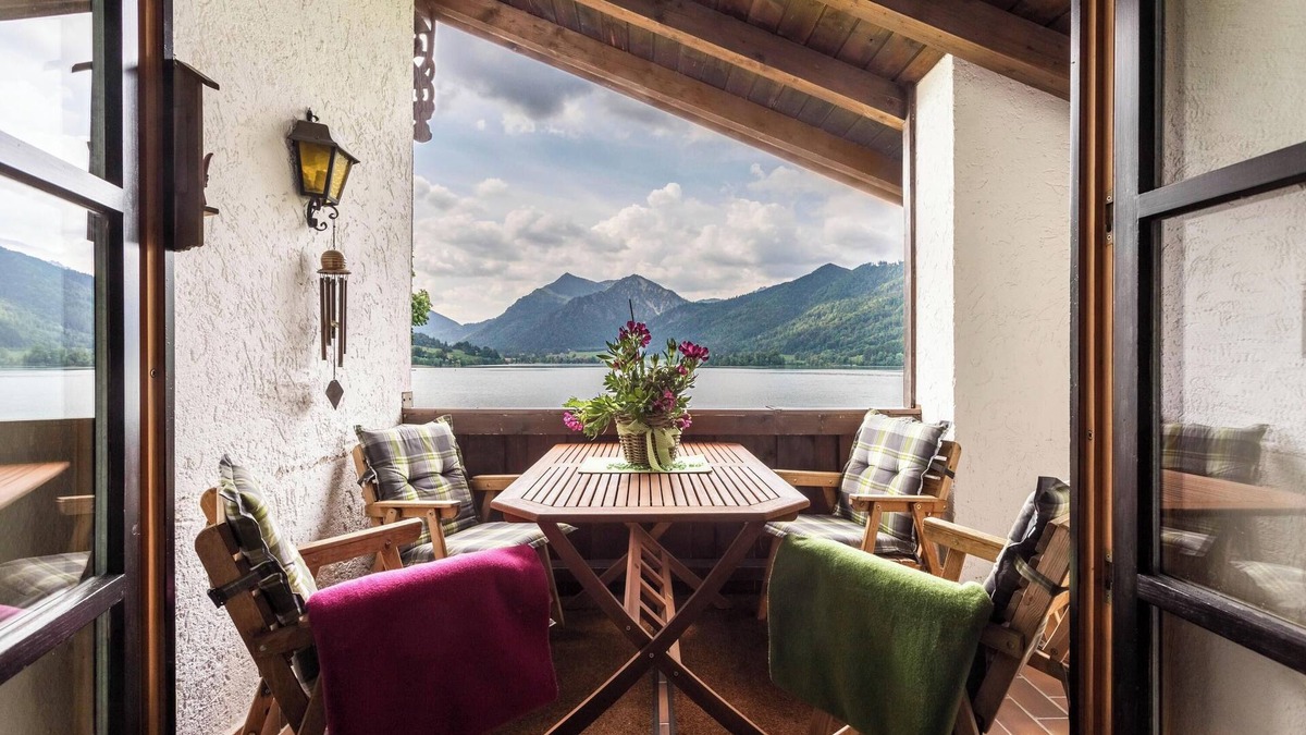 Schliersee Apartment | Cosy Apartment Riepl with Lake Access, Garden, Balcony & Wi-Fi