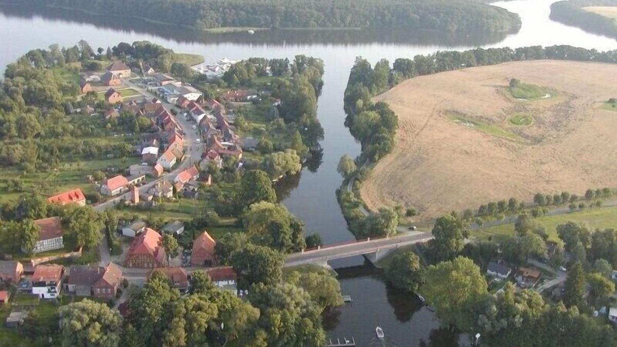Priepert Apartment | Cosy apartment with water access and boat mooring on the Great Priepertsee