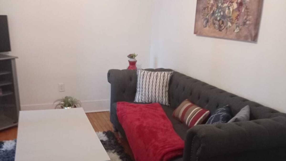 Cote-Saint-Paul Apartment | Cosy Appart Renovated Comfort Waterfront 10 minutes Downtown