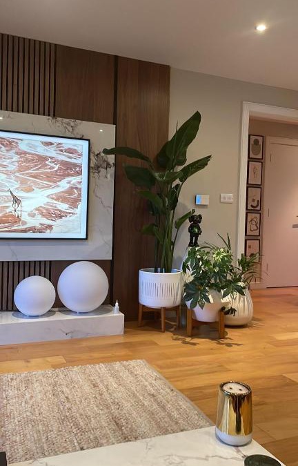 Vassall Bed & Breakfast | Cosy bedroom in Luxury apartment