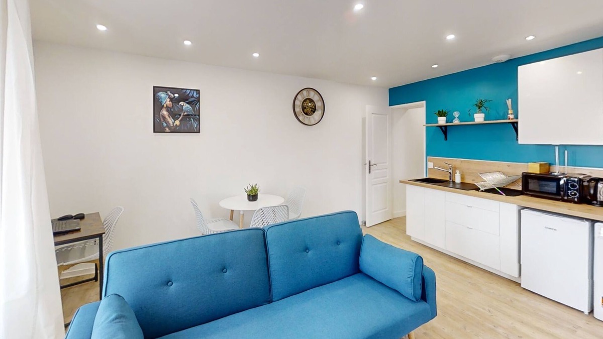 Le Mee-sur-Seine Apartment | Cosy Blue Lagoon Apartment Melun Riverside