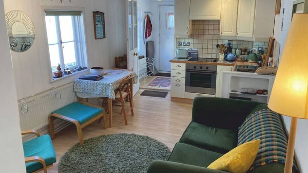 Lostwithiel Apartment | Cosy Bolthole close to Town centre