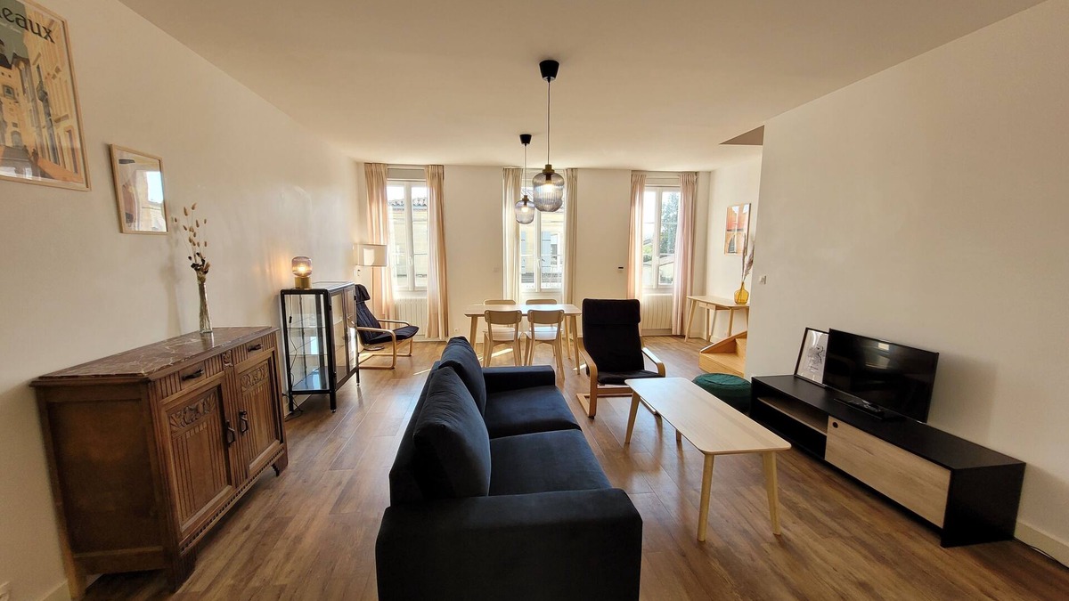 Macau Apartment | Cosy, bright duplex apartment Bordeaux/Vignoble/Plages Médocaines - Close to shops.