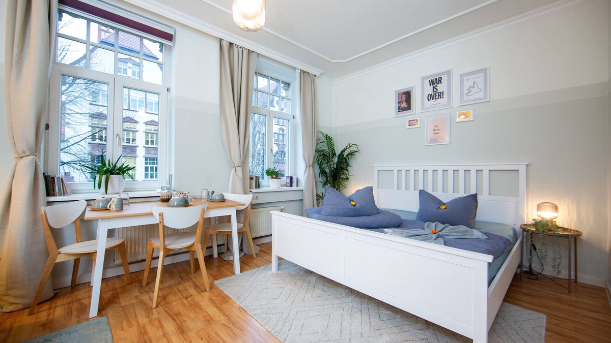 Erfurt Old Town Apartment | ★Cosy & bright Jugendstil Flat in the ❤ of Erfurt★