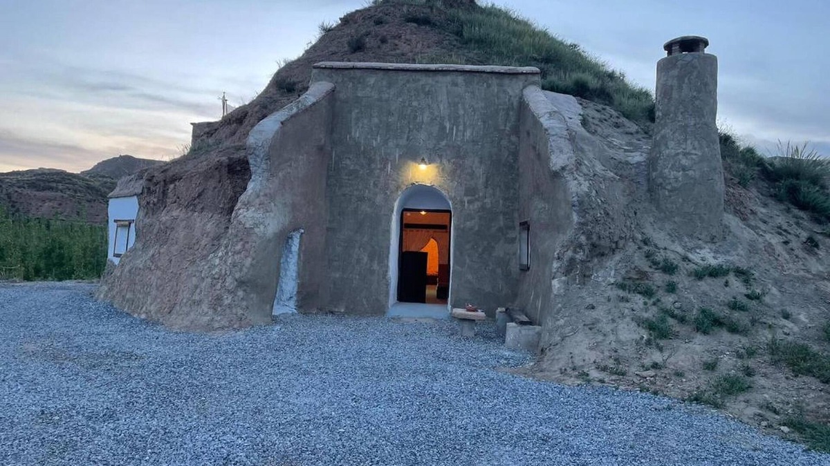 Purullena House | Cosy cave house in Cullar with garden