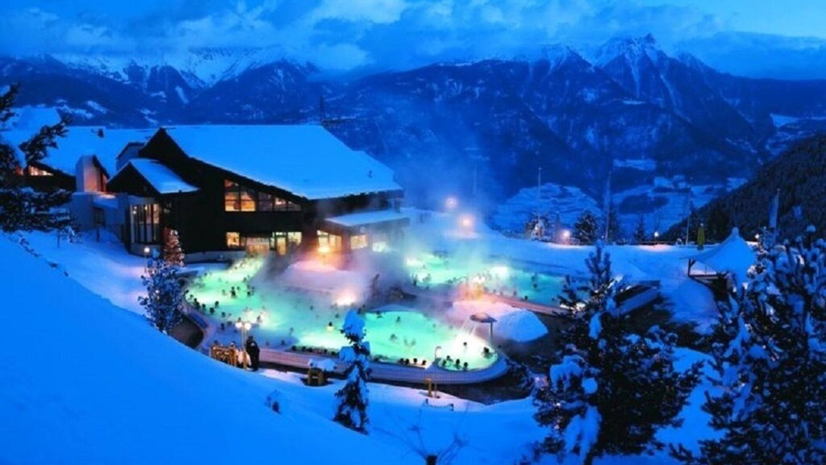 Bovernier Ski Chalet | Cosy Chalet near Martigny and Verbier - Netflix