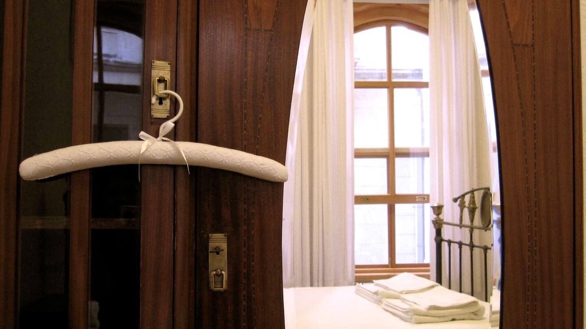 Beyoglu Apartment | Cosy charm, fabulous terrace views in Galata!