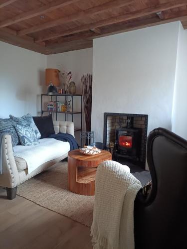 Donaghadee House | Cosy Coastal Escape with Seaview Terrace