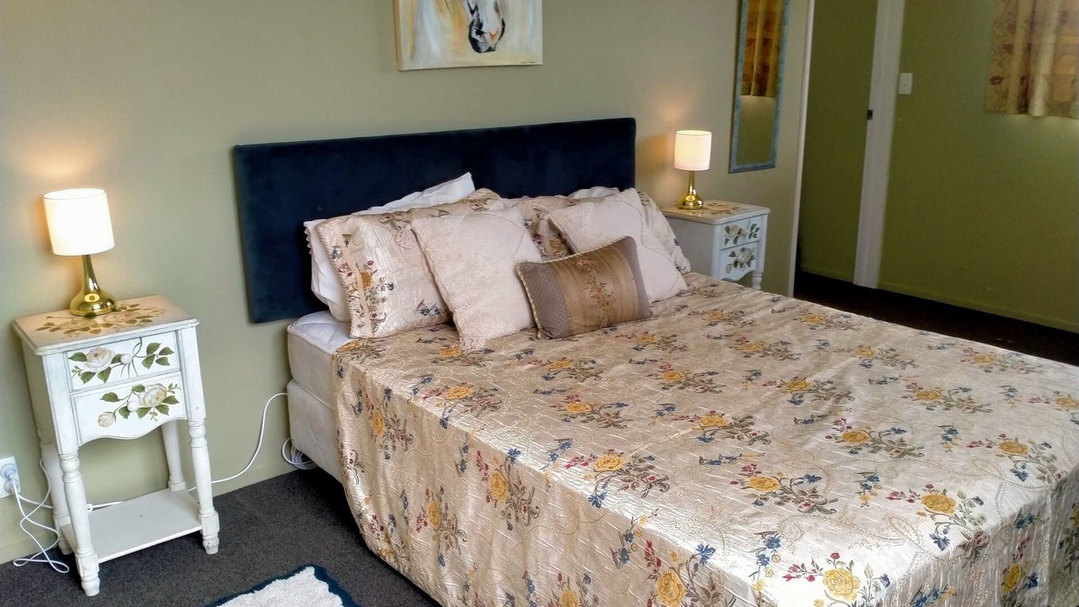 Darfield Cottage | Cosy comfortable, peaceful retreat, 30 mins from Christchurch Airport