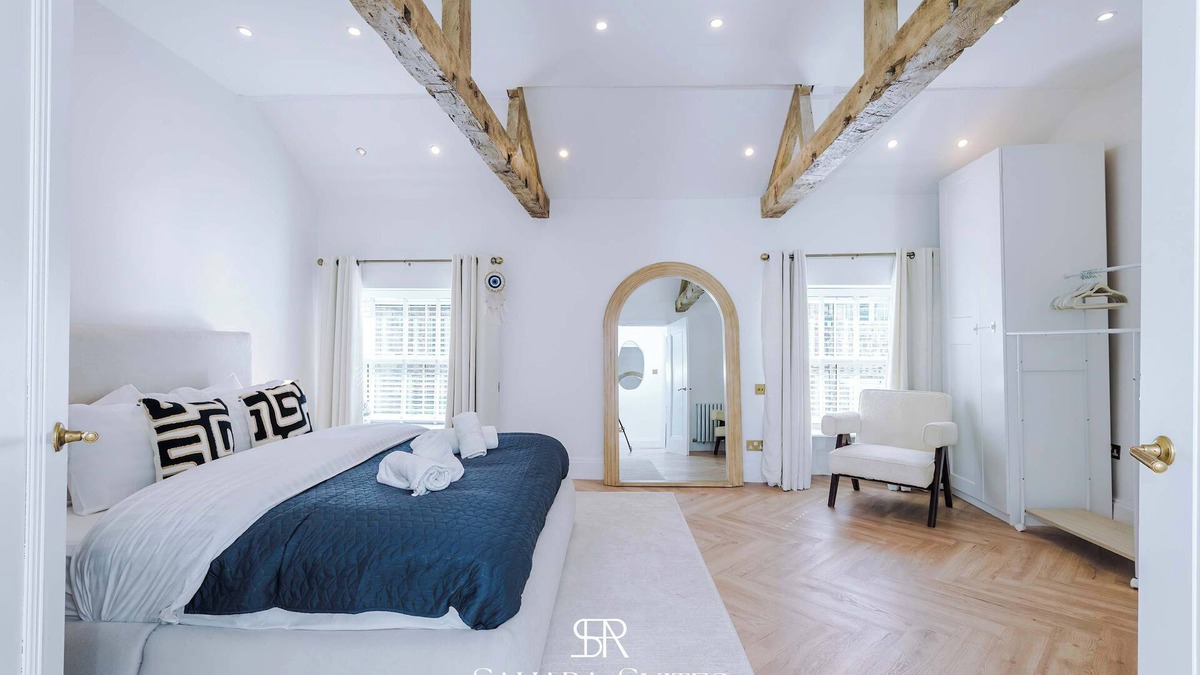 Markington House | Cosy Cottage | Couple Retreat |City Centre 20% Off