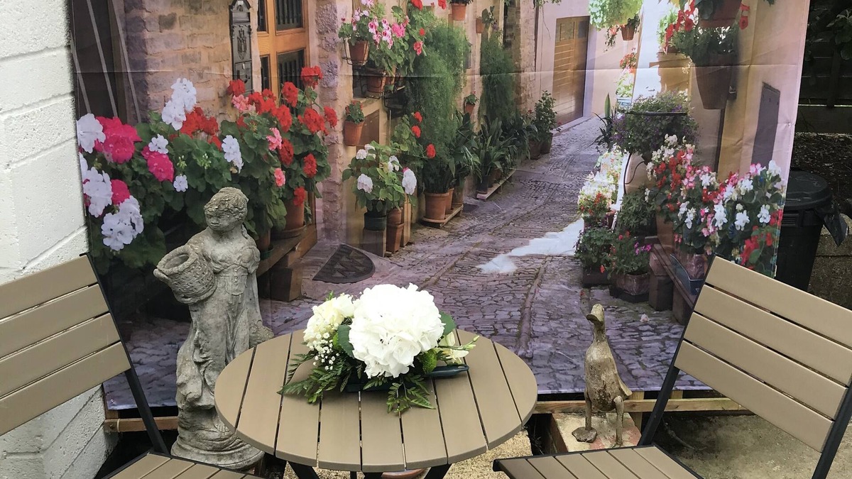 Kimbolton Cottage | Cosy cottage field views quiet location , kimbolton village Cambridgeshire.