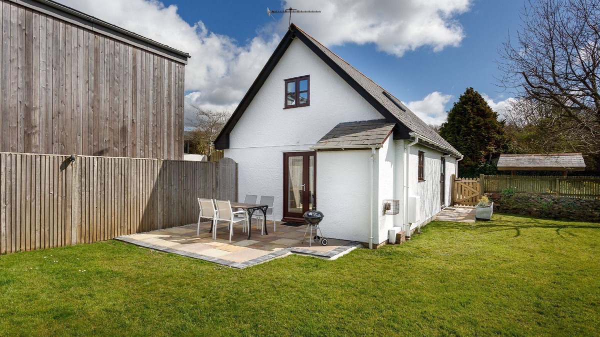 Penhallow Cottage | Cosy Cottage in a central location ideal for exploring Cornwall