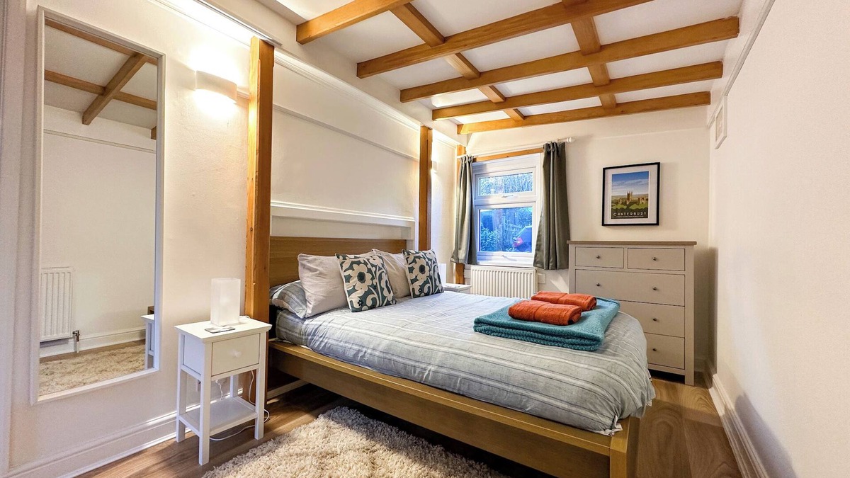 Kingston Cottage | Cosy Cottage in Kingston - Perfect for Couples - Dogs Welcome!