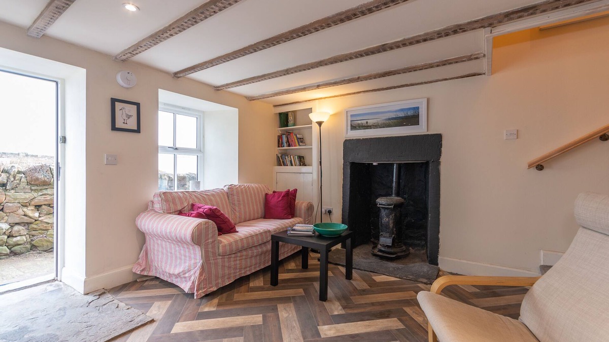 Cellardyke House | Cosy Cottage next to the shoreline in Cellardyke