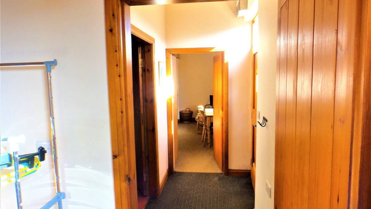 Scawton House | Cosy Cottage on a family farm - Willow Cottage