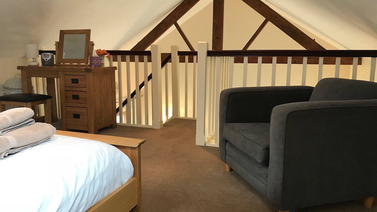 Wressle Cottage | Cosy cottage on our Farm. Big garden, Quiet location nr Howden