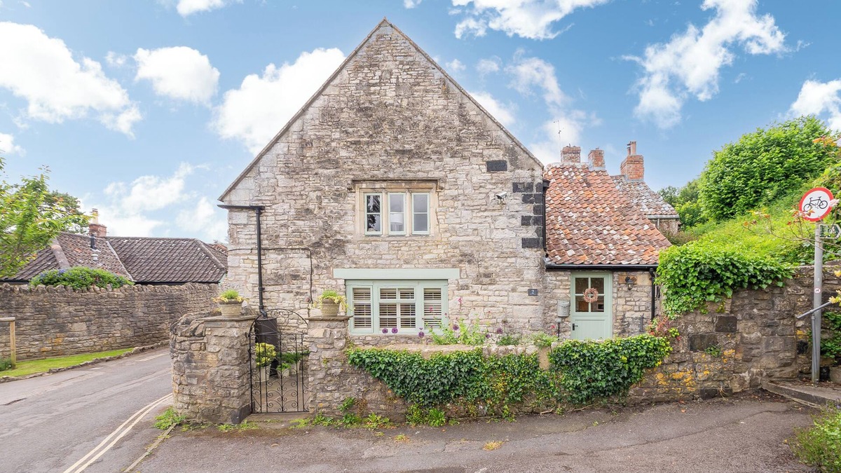 Saltford Cottage | Cosy cottage on the outskirts of Bath