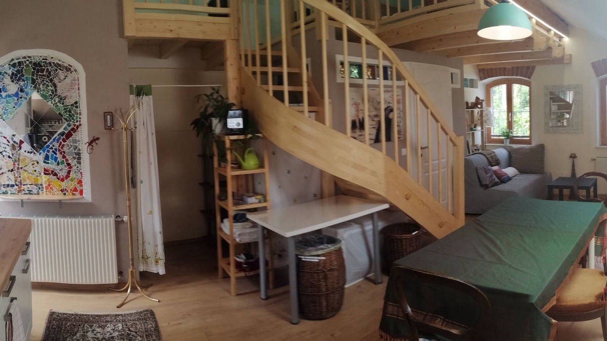 Ternitz Apartment | cosy country studio in middle of the Vienna Alpine Region # well reachable.