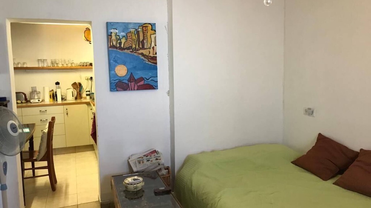 Gedera Apartment | Cosy countryside apartment with Veranda