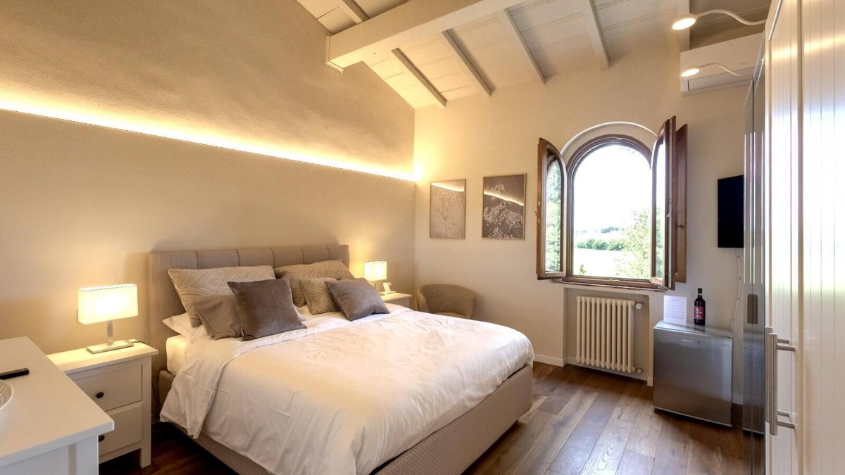 Ponte di Gabbiano Cottage | Cosy double room in pretty cottage with WiFi and AC in enchanting Monteaperti