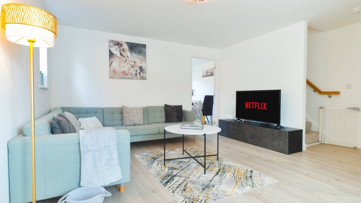 Broad Oak House | Cosy Family House in Canterbury