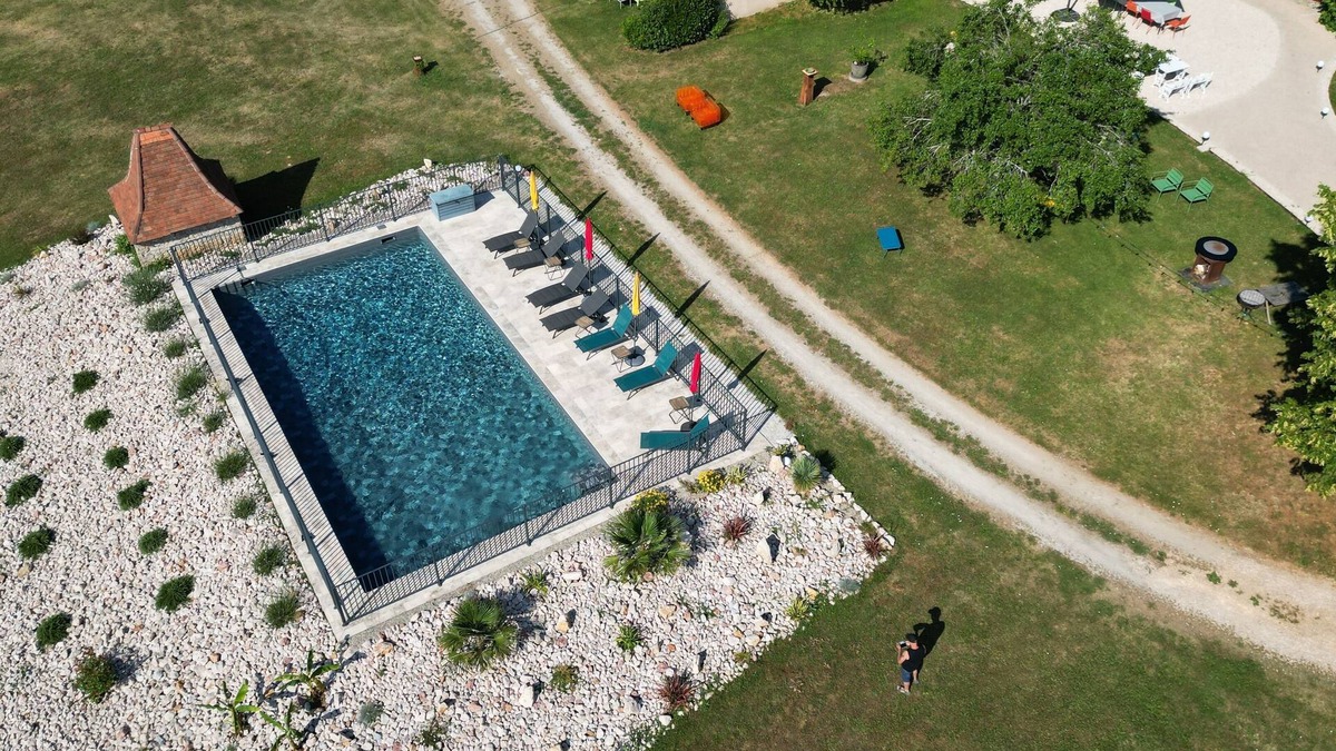 Gramat Ski Chalet | Cosy gîte with shared pool - Domaine du Gravier - Gramat