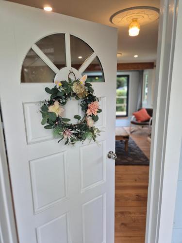 Manapouri House | Cosy Getaway 5mins to Doubtful Sound Cruise