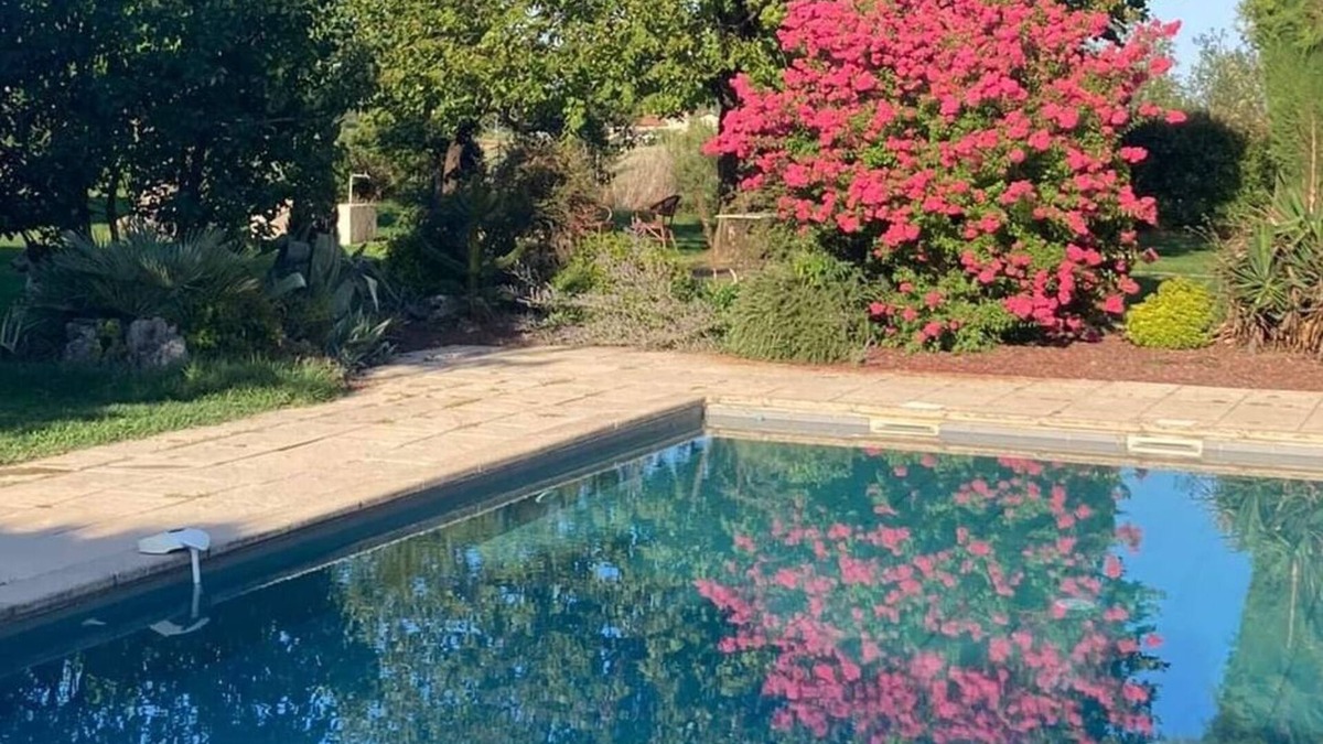 d'Entre Bievre et Rhone Cottage | Cosy gîte in a privileged, peaceful setting with swimming pool