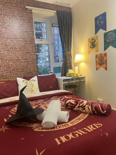 Camden Town Apartment | Cosy Harry Potter Flat in Camden Town, Central London