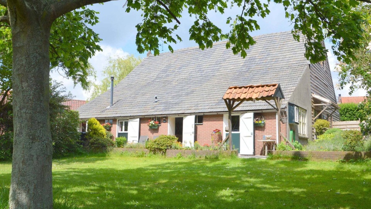 Municipality of Bergen op Zoom House | Cosy holiday home with a garden