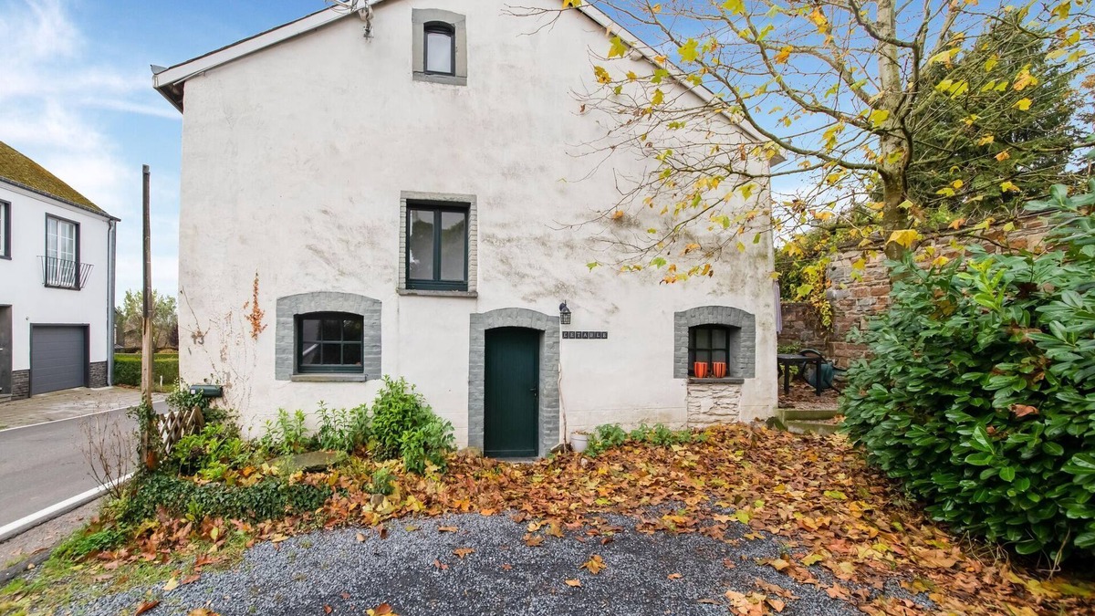 Cherain House | Cosy Holiday Home in Cherain near Forest