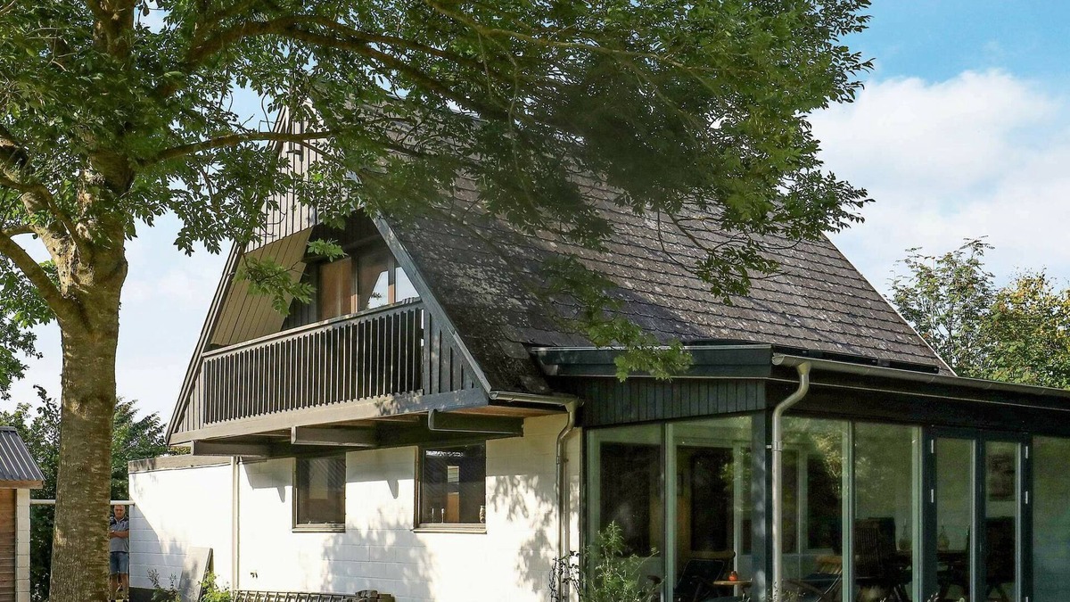 Veno House | Cosy Holiday Home in Struer with Terrace