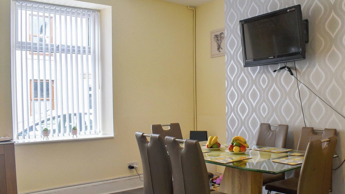 Clayton le Moors Cottage | Cosy Home in Clayton-le-Moors