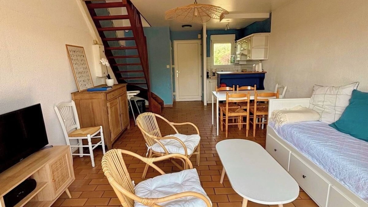 Ambleteuse House | Cosy house 100m from the beach 🌊 ☀️ + garden with barbecue 🔥🥩🍗