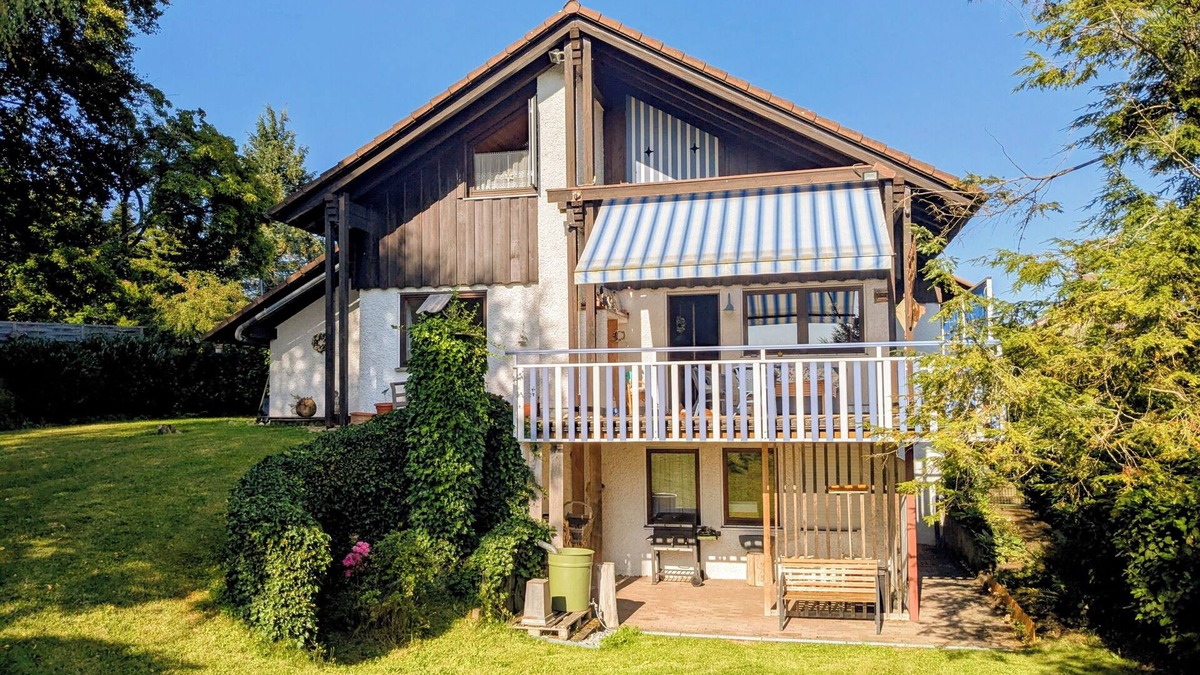 Herdwangen Schoenach House | Cosy house with large, fenced garden just 20 minutes by car from Lake Constance