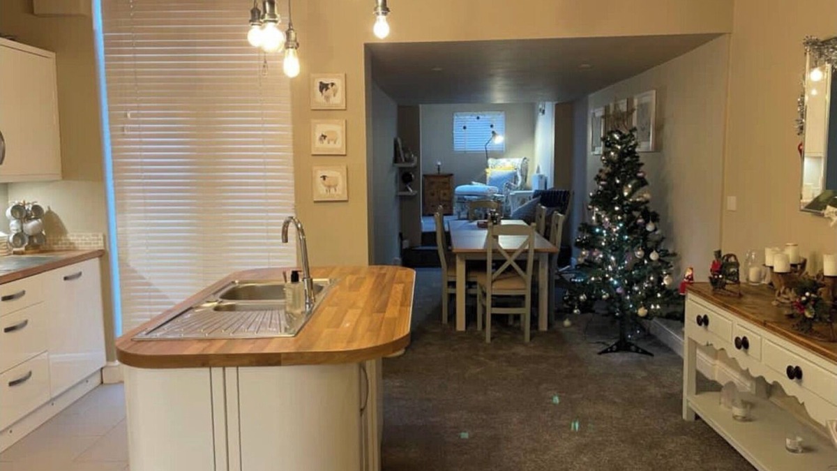 Clitheroe House | Cosy House set in historic town of Clitheroe.3 bedrooms sleeps 5
