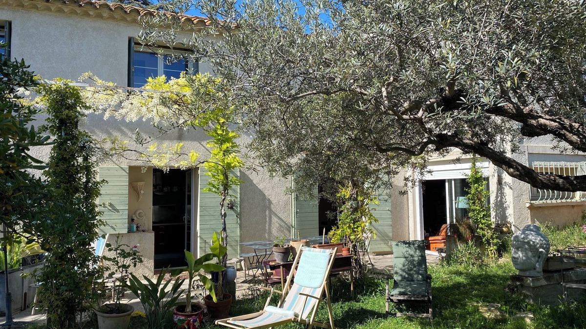 Saint-Chamas House | Cosy house with garden, terrace & pond view - Saint-Chamas