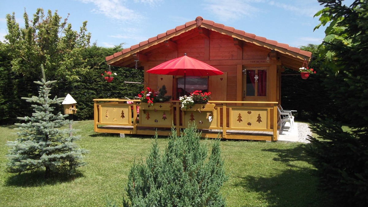 Larringes Ski Chalet | Cosy little chalet between lake and mountains