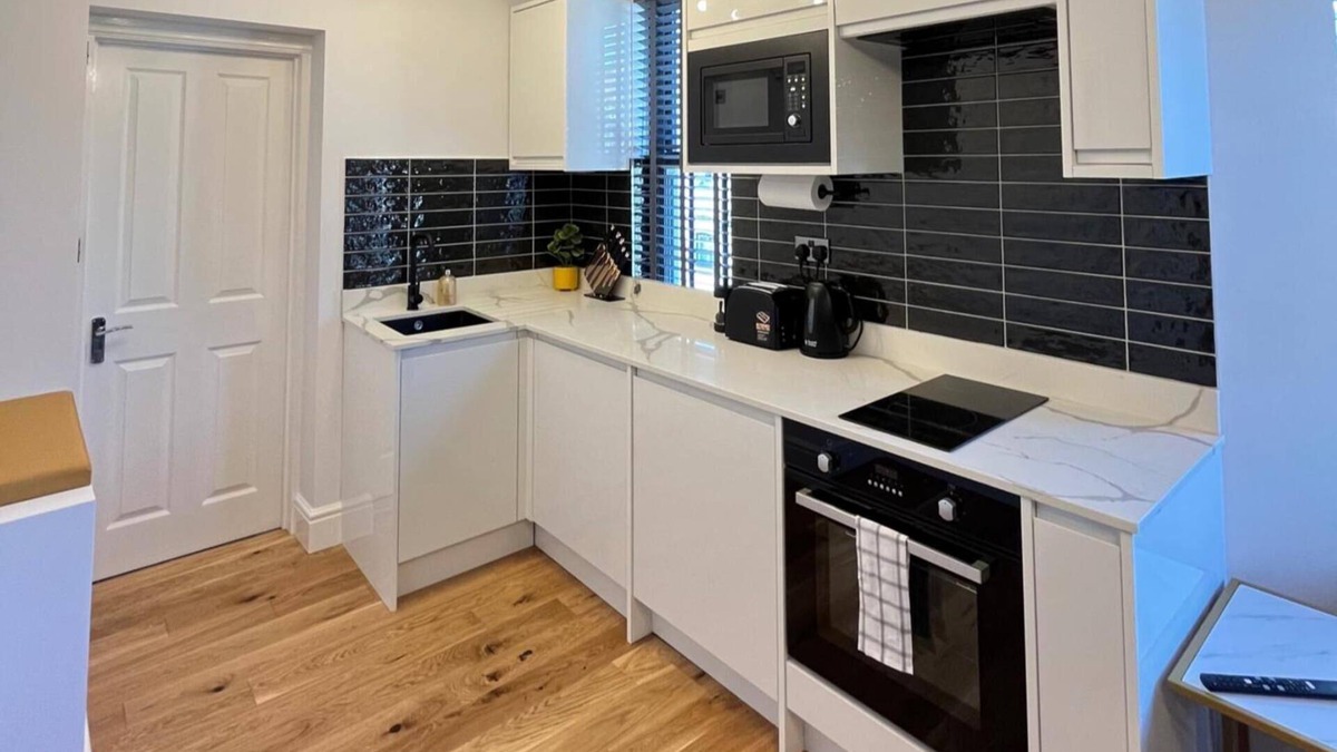 Walthamstow Apartment | Cosy London Apartment