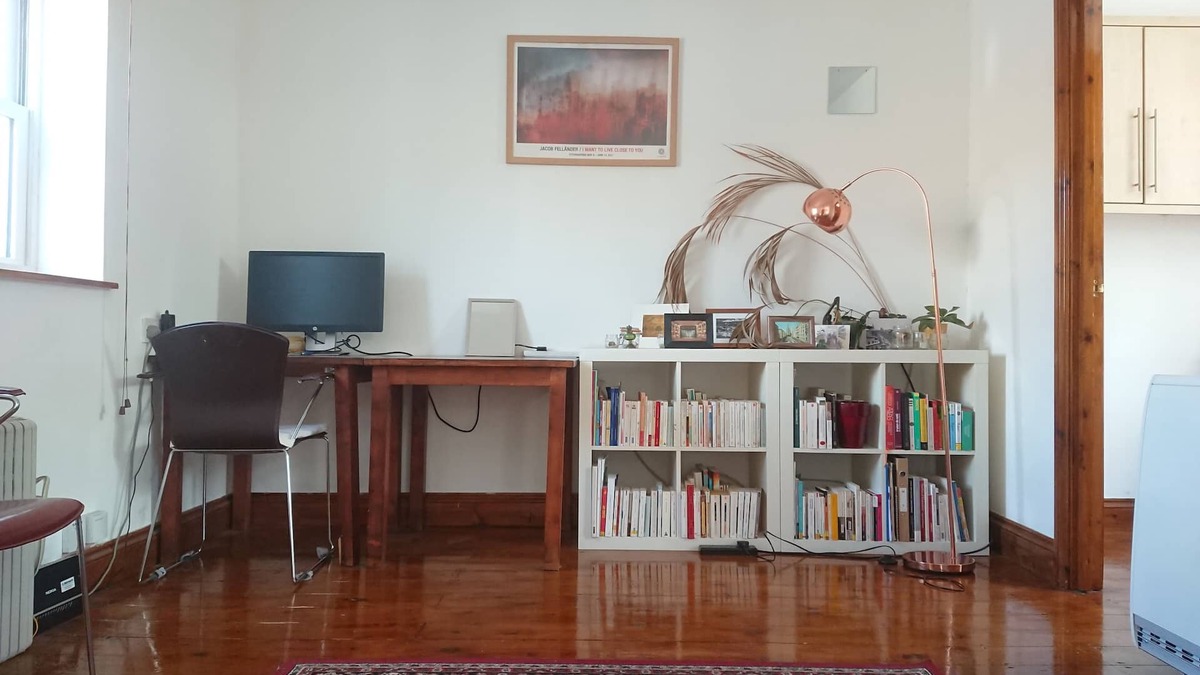 Somers Town Apartment | Cosy luminous 1 bedroom with balcony, tube at 3min