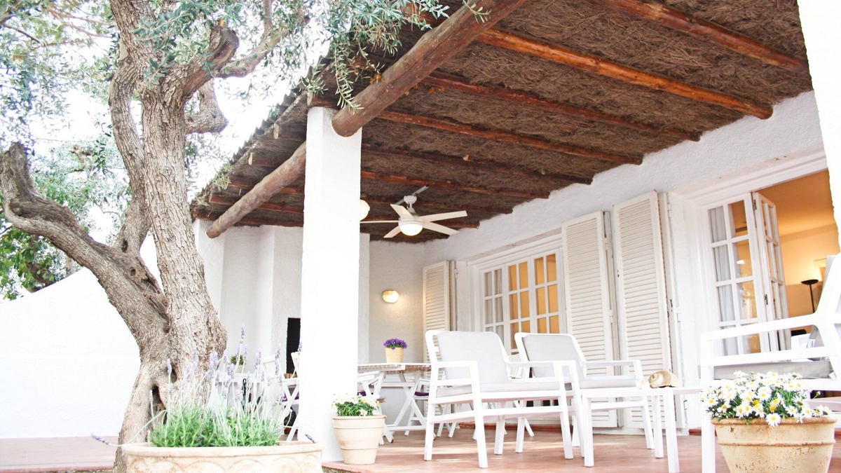 Vilafortuny House | Cosy marine & spa villa