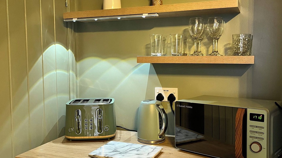 Cardross Apartment | Cosy Private One Bedroom Apartment