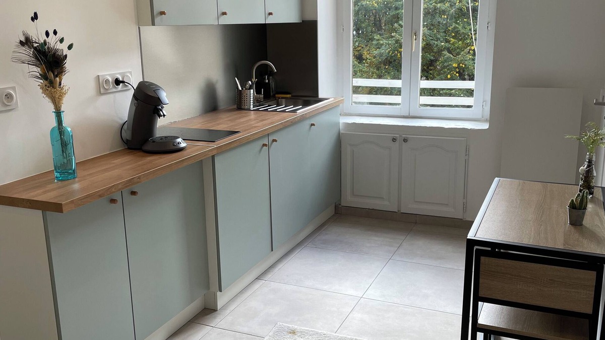 Lyon City Centre Apartment | Cosy, renovated studio - Quiet, central and bright