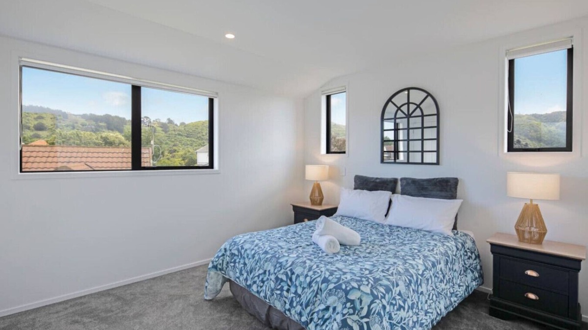 Lower Hutt House | Cosy Retreat at Biddle Crescent