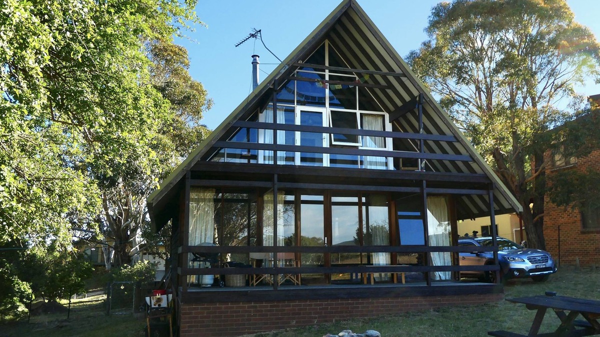 Kalkite House | Cosy ski and mountain retreat, best for groups and families