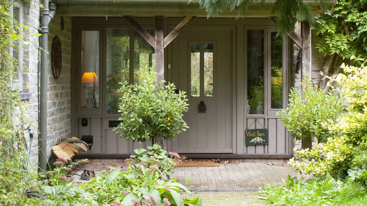 East Lydford Cottage | Cosy Somerset cottage, open fire, country walks, pet friendly.