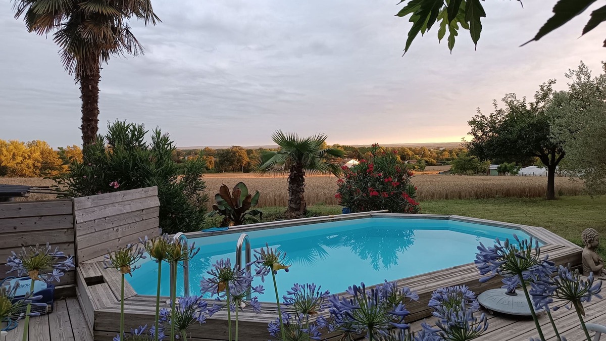 Tonneins Cottage | Cosy & Spacious Cottage, Canal de Garonne