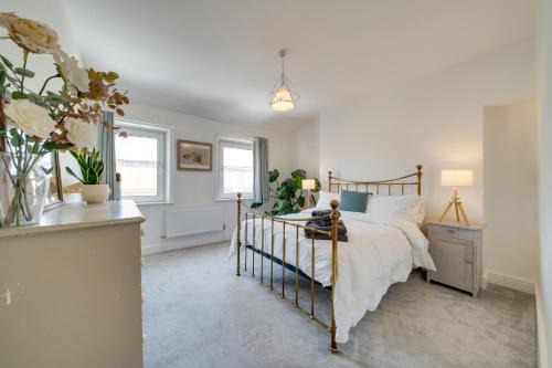Stamford Apartment | Cosy Stamford Flat - Walk to Burghley & More