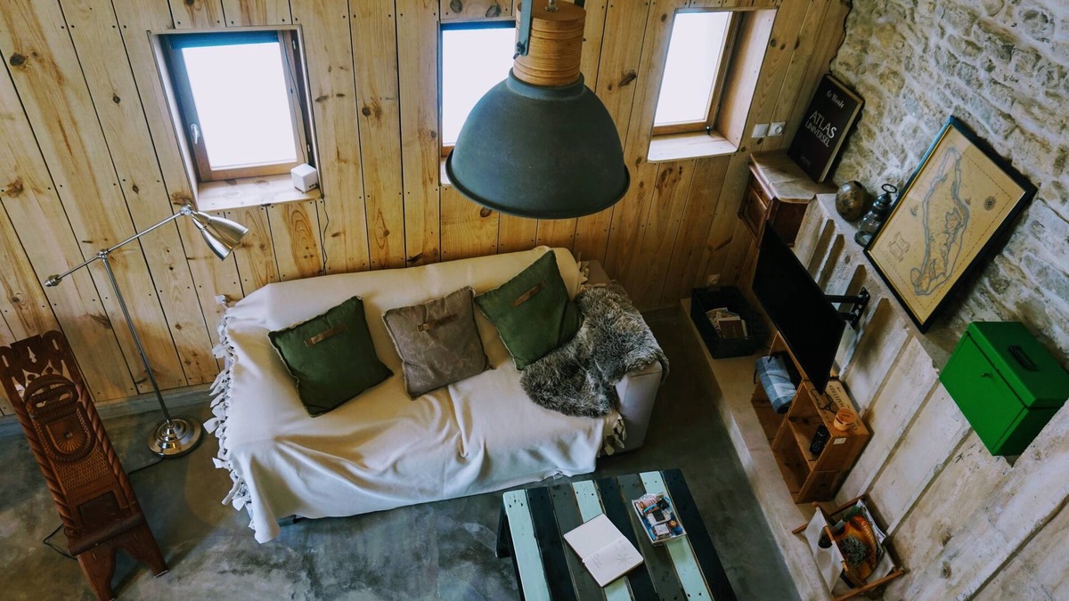 Le Chateau-d'Oleron House | Cosy Stone Chai