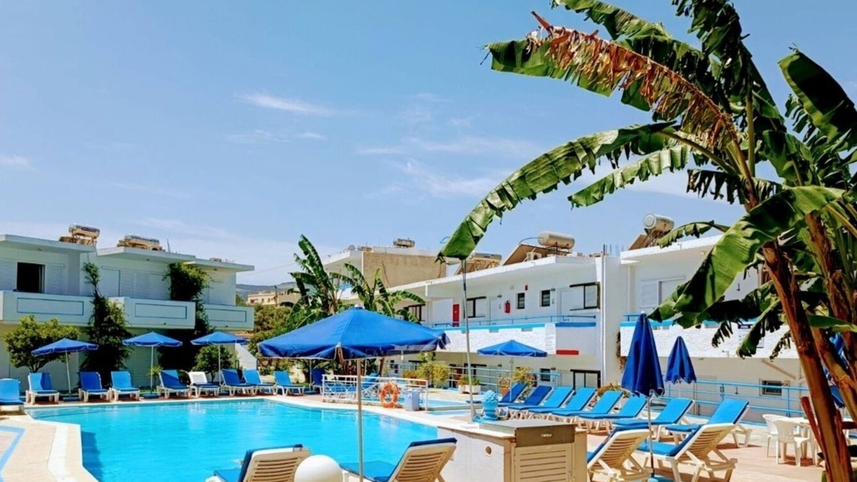 Psalidi Apartment | Cosy Studio 10 in residence with swimming pool!